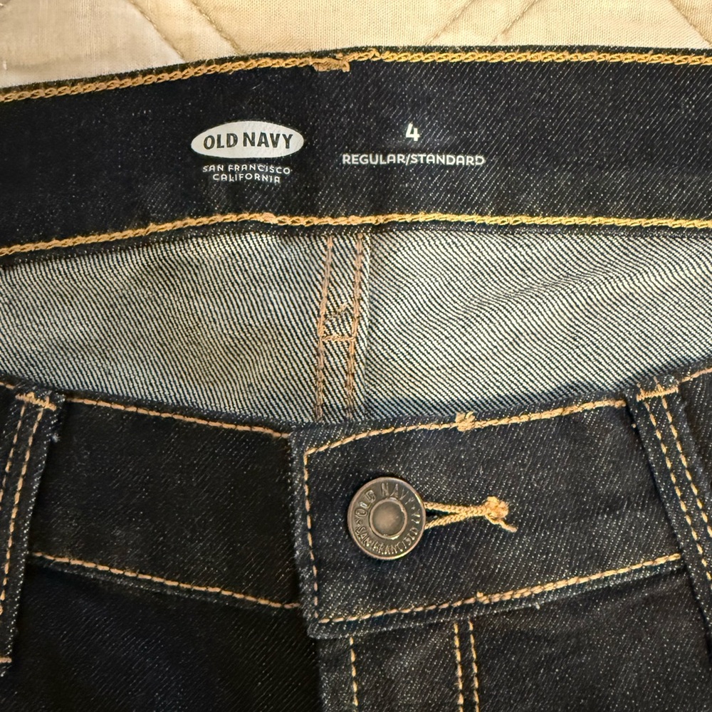 Old Navy Women's Jeans in Dark Blue - Picture 3 of 3